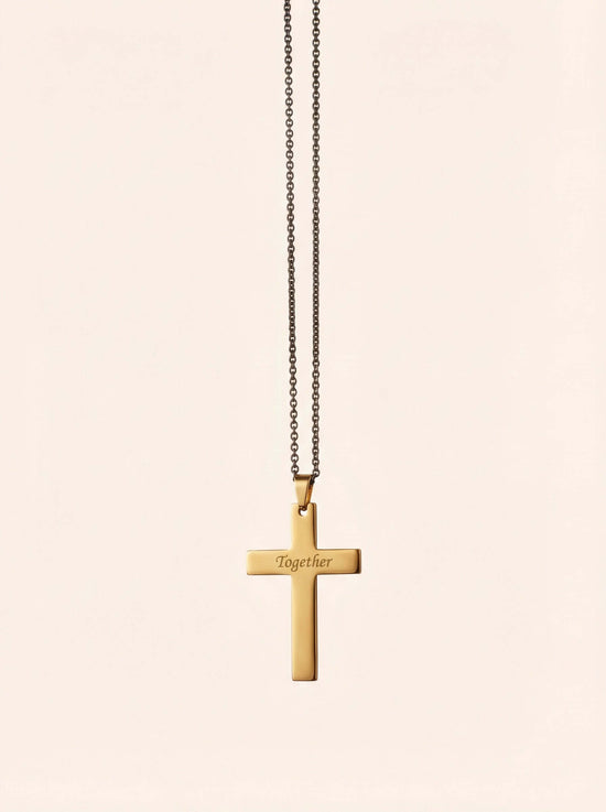 minimalist cross necklace